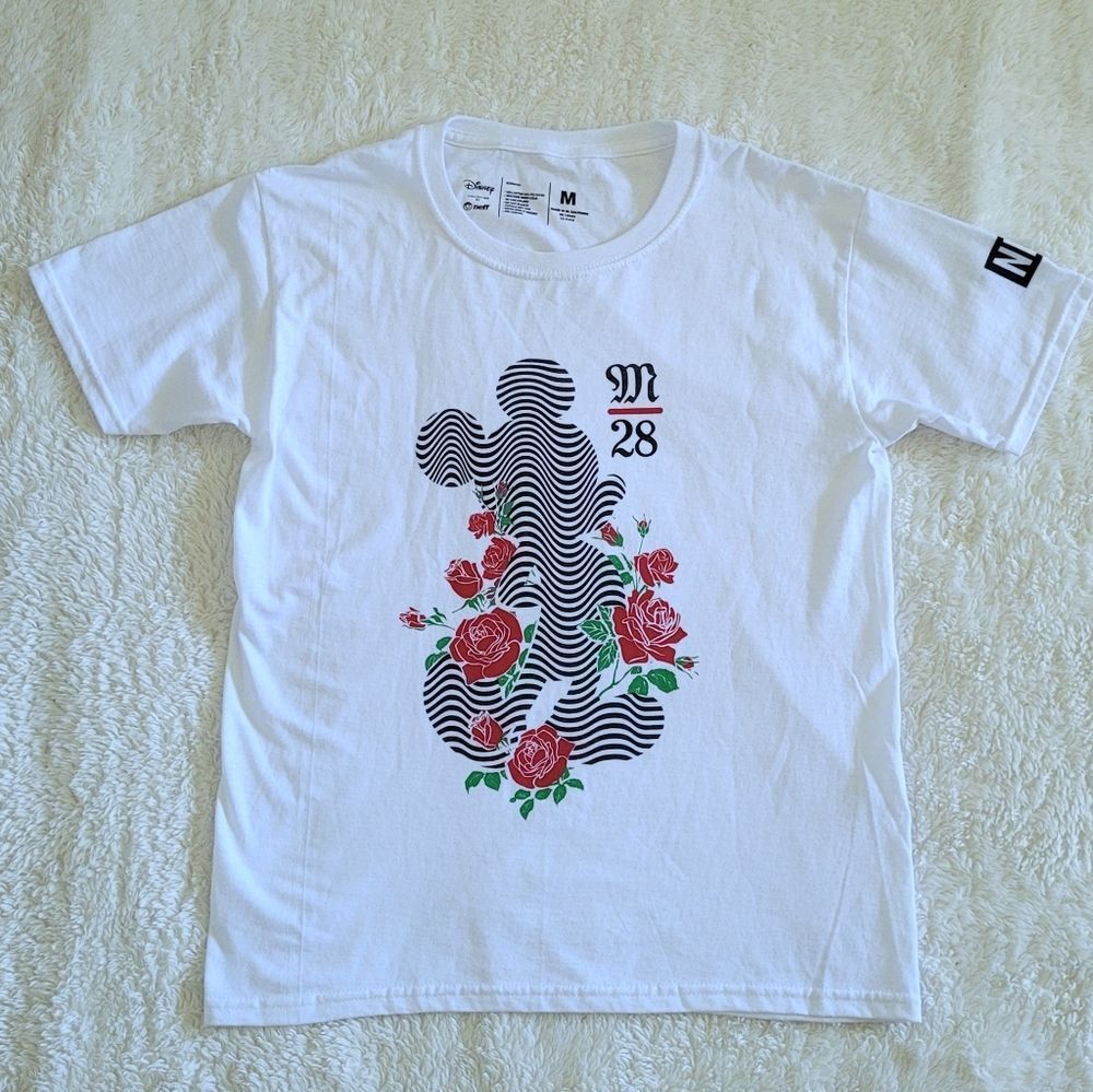 Disney🏰 Collection by Neff Mickey Mouse🐭 Tee👕 - NWT